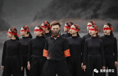夢見自己參與舞蹈比賽，舞動夢境的角逐之旅