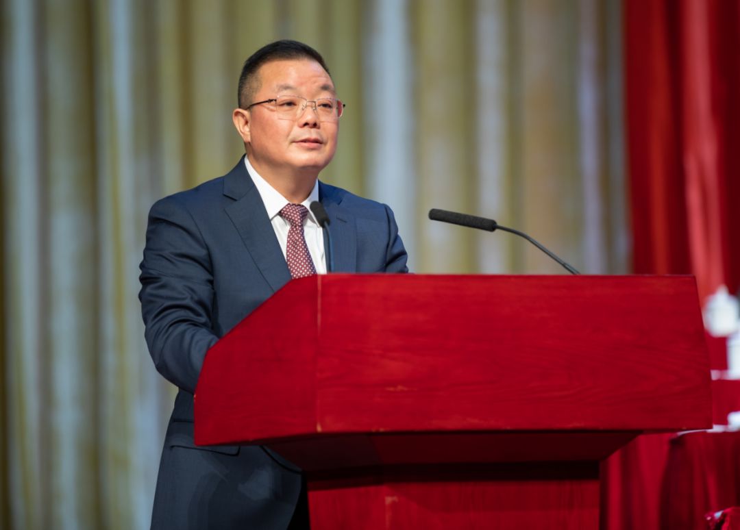 舟山市普陀區(qū)新任領(lǐng)導(dǎo)引領(lǐng)自然探索之旅，探尋內(nèi)心平靜之路