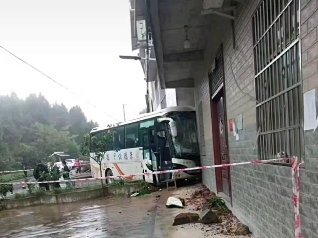 金城鎮(zhèn)改市動態(tài)，變革中的機遇與自信成就之源